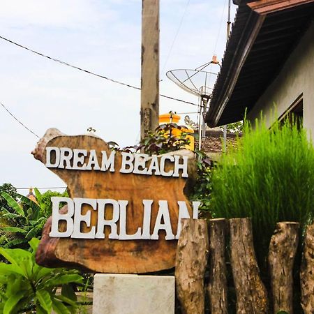 Dream Beach Berlian Lembongan Esterno foto